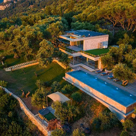 Amberton Corfu Villa Pendátio