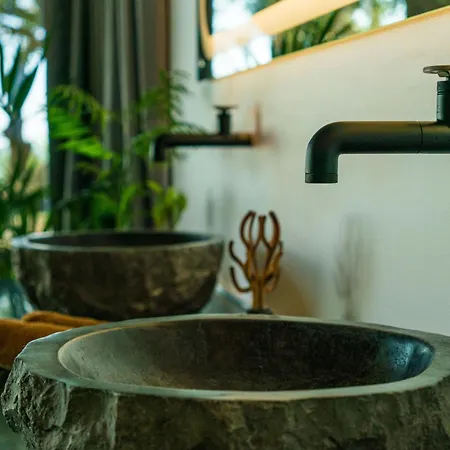 Amberton Corfu Pentátion